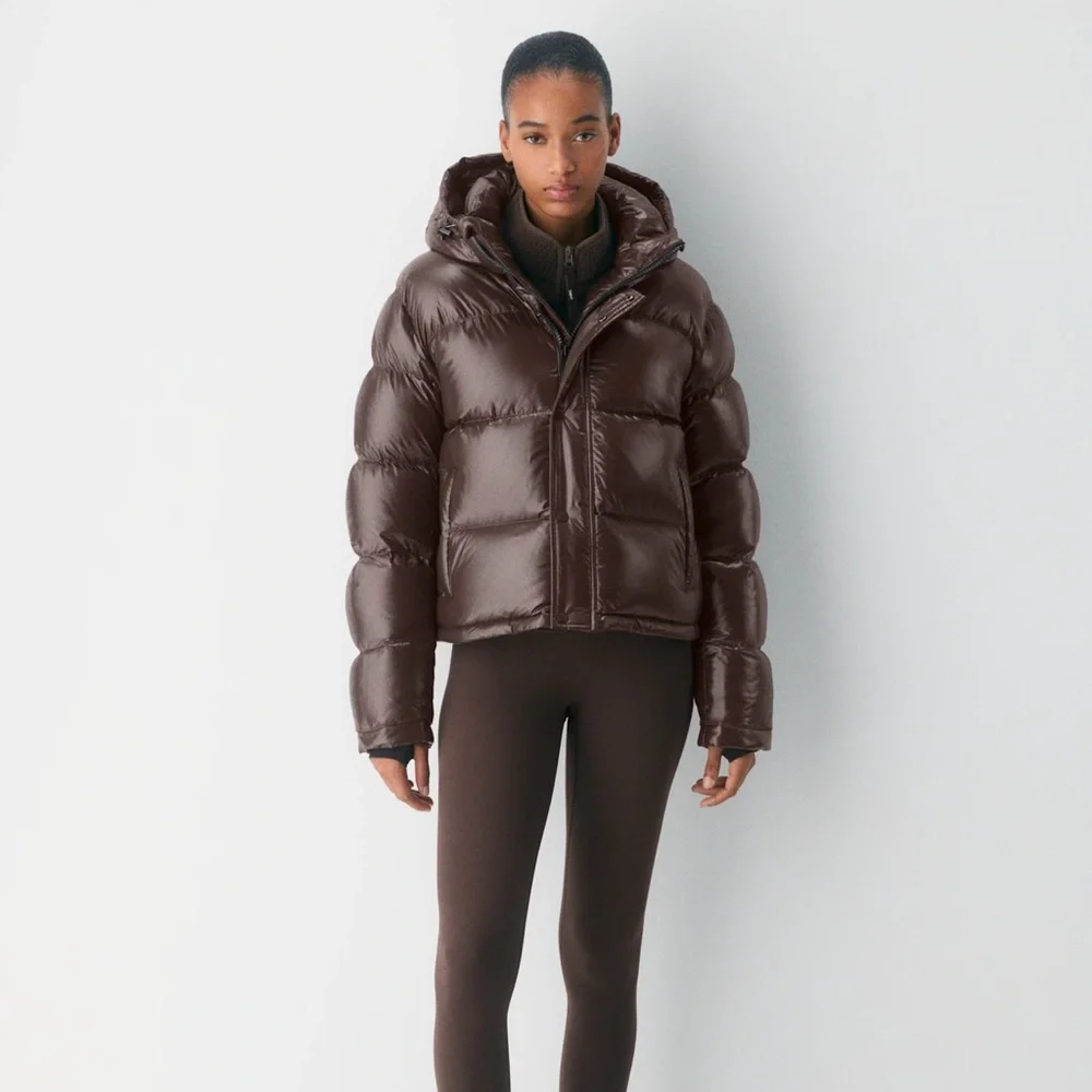 Aritzia The Super Puff™ Shorty - Hi-Gloss in Rich Mocha Brown XXS - Picture 1 of 9